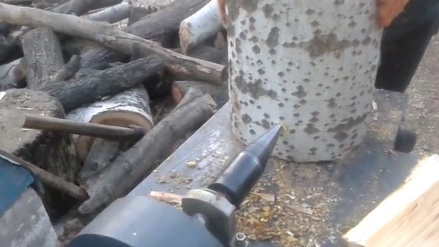 Конусный дровокол с редуктором смотреть онлайн