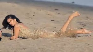 Великолепные фигуры звездных красавиц за 40, звезды в купальниках