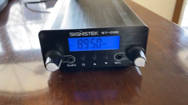 How to Use a FM Transmitter смотреть онлайн