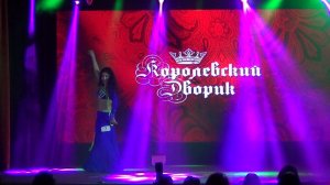 Восточные танцы. Юниоры. Участница под No 7