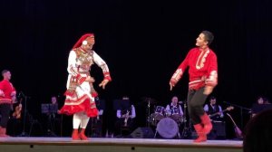 Государственный академический ансамбль народных танцев имени Файзи Гаскарова