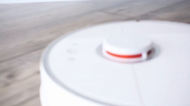 Обзор Hobot Legee 688 vs Xiaomi Roborock Sweep One смотреть онлайн