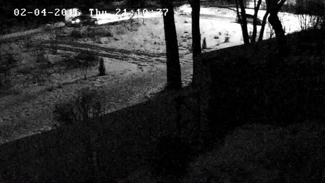 Hikvision DS-2DE2202-DE Night смотреть онлайн