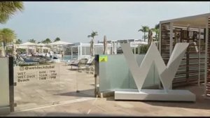 W Dubai -The palm.Молодёжный отель в Дубае.Муз. люстра за 1 милл $.mp4