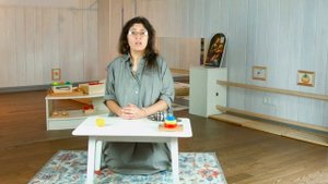 Ребёнок разбил кружку: какое поведение не навредит его самооценке