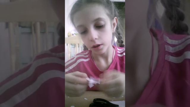 Как сделать снежинки круглые или квадратные