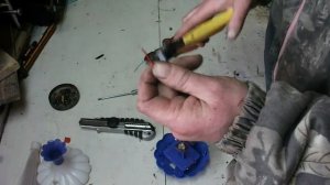 подключение светильника на батарейках к USB