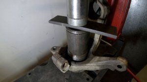 Ford Mondeo mk3 wheel bearing and abs sensor replacement