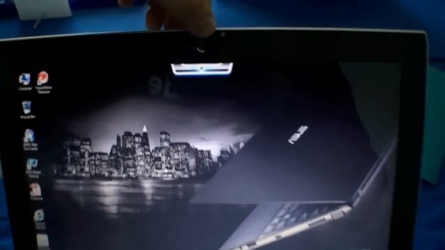 ASUS Eee PC 1225C Intel Cedar Trail Netbook auf der CES 2012 смотреть онлайн