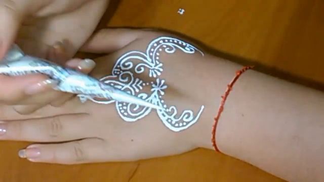 Новинка Летний дизайн Роспись хной.Легкая временная татуировка Менди|DIY temporary mehndi tattoo| смотреть онлайн
