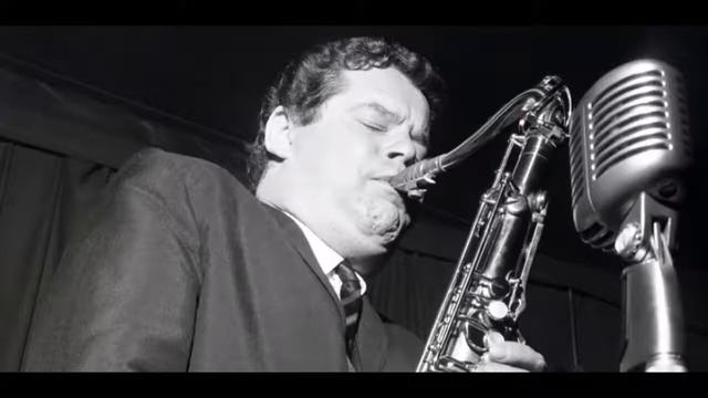 Tubby Hayes - 'Round About Midnight смотреть онлайн