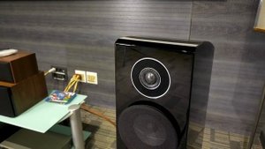 Yamaha NS F700 - Nove boje zvuka