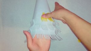 ЕЛКА ИЗ ПЛАСТИКОВЫХ ВИЛОК / christmas tree from plastic forks