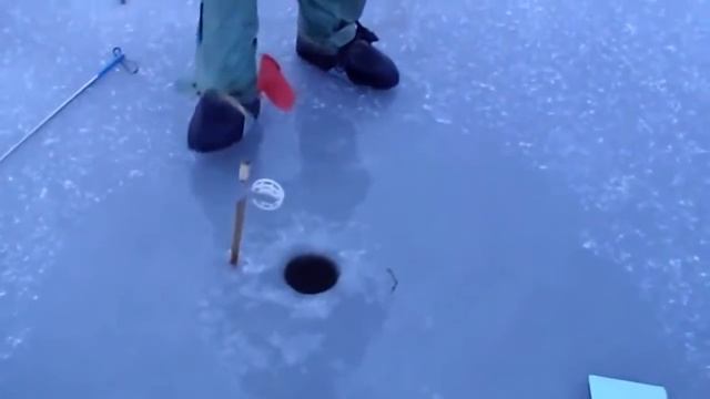 Рыбалка на зимние жерлицы* смотреть онлайн