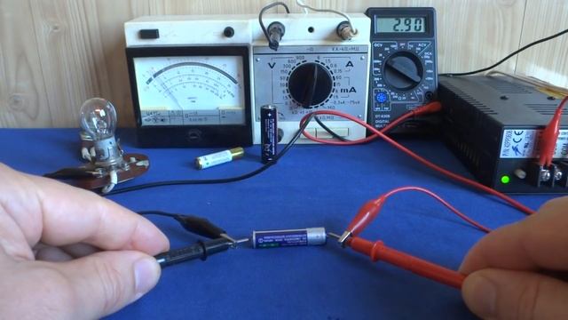 КАК ЗАРЯДИТЬ СЕВШИЕ БАТАРЕЙКИ и Какие из них Заряжаемы?