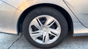 ✅  Prinx HiCITY HH2 215:55R17 94V 🔴