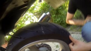 Вон что METZELER отчудил. Или слоники на моторезине