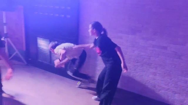 video-9e62acfd1310a1bf274480ac40e1b596-V смотреть онлайн