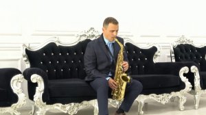 Слушать 10 современных хитов на саксофоне (10 saxophone covers of popular songs)
