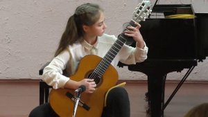 Максимова Вероника, Р.н.п. «Тонкая рябина» обработка Е.Ларичева