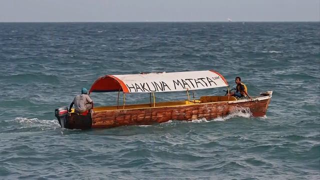 Катер для рыбалки. Тюнинг катеров. Моторные лодки и катера