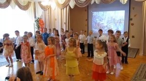 За окошком непогодица