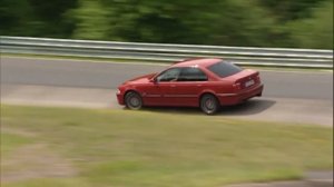 Красная БМВ М5 е39 в Германии на трассе. Red BMW M5 e39 in Germany