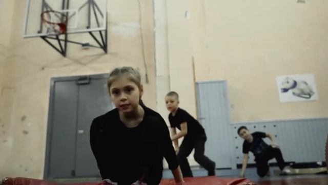 детская группа ушу. кувырки. смотреть онлайн