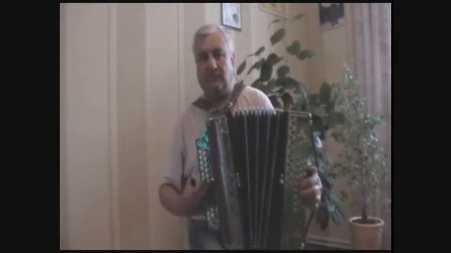 Гармонист самоучка без музыкального образования