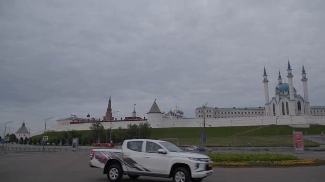 L200 бензин, 2.4L