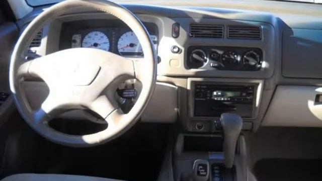 2004 Mitsubishi Montero Sport XLS AWD w/Low Miles XLS Used Cars - Oakdale,Minnesota - 2013-11-12 смотреть онлайн