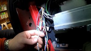 BMW X5 E70 (E71) - Переход с системы колонок HI - Fi на Hi - Fi professional DSP
