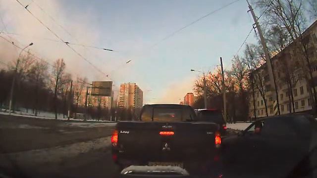 Кавказский беспредел на дорогах уже надоел! смотреть онлайн