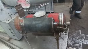 ОТец сделал печь буржуйку с булерьяном из баллона