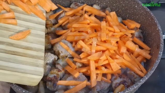 Самый вкусный вариант ЖАРКОЕ ПО-ДОМАШНЕМУ !!! Жаркое со свининой и картошкой.