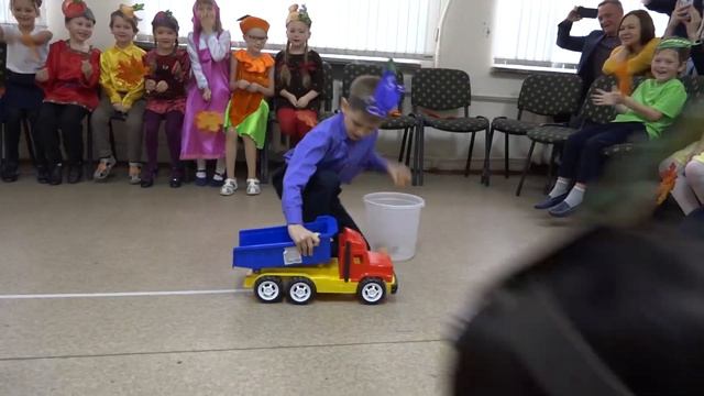 Праздник осени смотреть онлайн