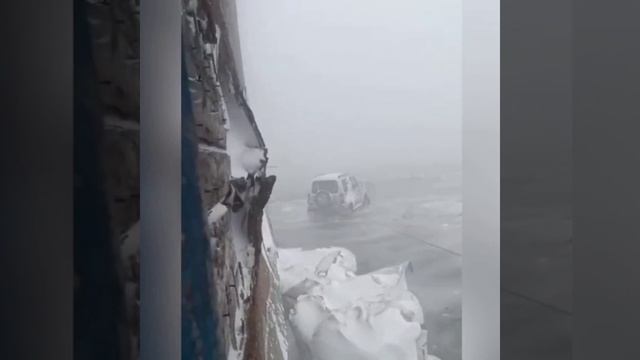 Берингово море вышло из берегов на севере Камчатки.18.12.2023.