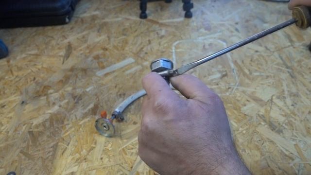Как самостоятельно заправить газовый баллон смотреть онлайн