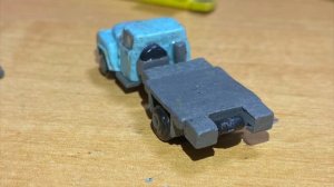 Автокран КС-2571 на шасси ЗиЛ 130 из пластилина