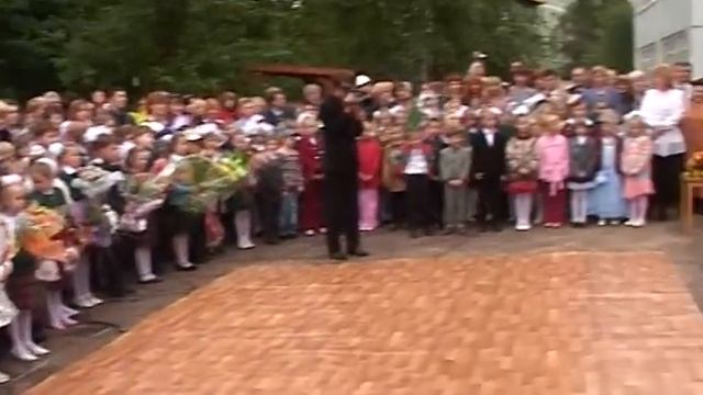 1 сентября 2006 года - Дочь Маша идет в первый класс смотреть онлайн