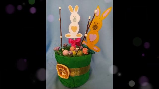 С Пасхой светлой поздравляю!Мира в доме вам желаю,Доброты, достатка, смеха И во всех делах успеха. смотреть онлайн