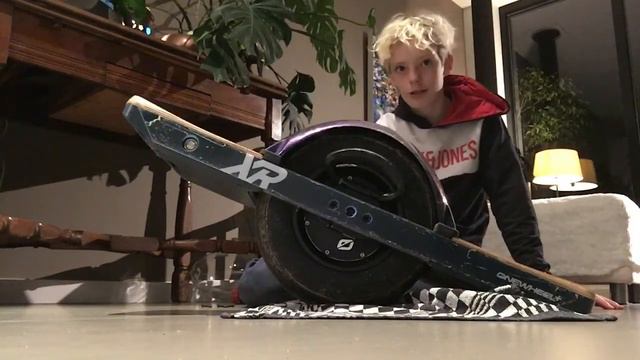 Onewheel galaxy Carbon fiber fender. Top of Flop #1! смотреть онлайн