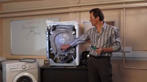 Замена подшипника в стиральной машине своими руками. Видеоинструкция от PartsDirect.ru.