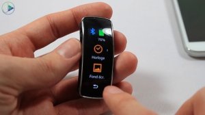 Test complet du Gear Fit le bracelet connecté de Samsung en Français