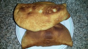 Кинешемский фритюрный пирог( почти чебурек). Отчёт для мамы. #кулинария #кухня