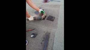 Установка кровельного аэратора на мягкой кровле.