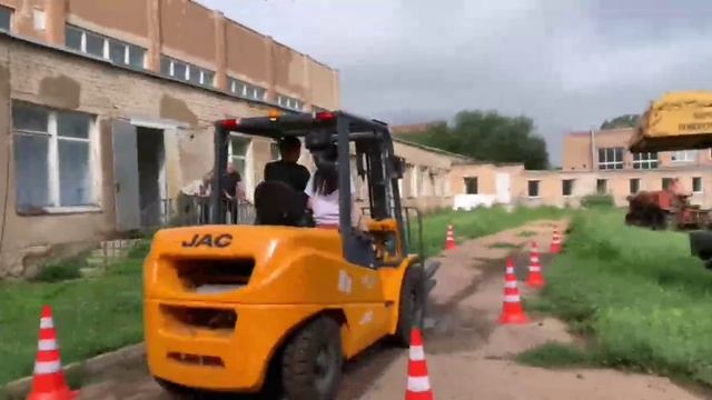 «Машинист дорожных и строительных машин»