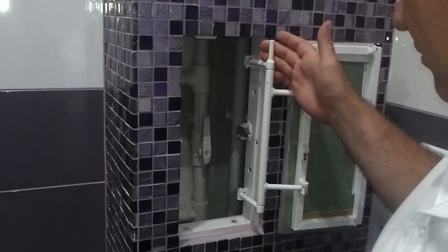 Люк невидимка под плитку.