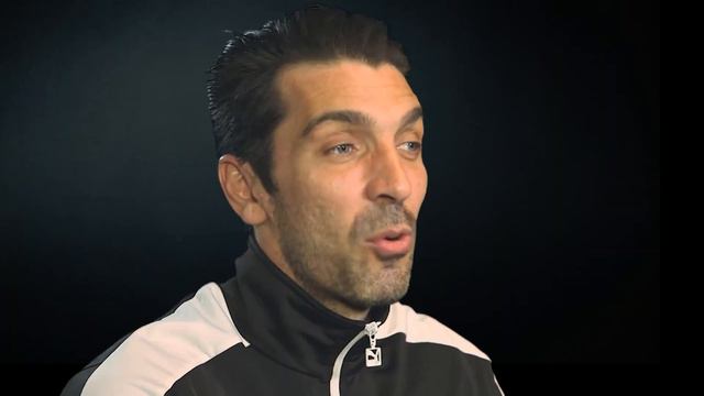 саволу ҷавоби Буфон бо Марко Ройс (бо забони тоҷики) смотреть онлайн