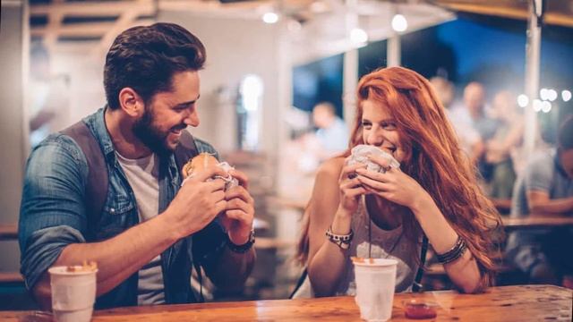 Что именно парням не нравится в поведении девушек? смотреть онлайн